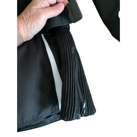 Frank Thomas Lady Rider Ladies Motorcycle Jacket, Size LS with liner Pockets - Picture 5 of 16